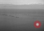 Standbild Hopoi Invasion Hopoi New Guinea, 1943, aus Sekunde 51 historischem Filmmaterial Videoclip 65675044784
