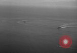 Standbild Hopoi Invasion Hopoi New Guinea, 1943, aus Sekunde 56 historischem Filmmaterial Videoclip 65675044784