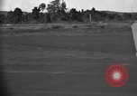 Standbild Douglas C-47 Skytrain Nadzab New Guinea, 1943, aus Sekunde 7 historischem Filmmaterial Videoclip 65675044787
