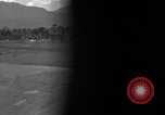 Standbild Douglas C-47 Skytrain Nadzab New Guinea, 1943, aus Sekunde 9 historischem Filmmaterial Videoclip 65675044787
