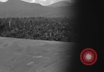 Standbild Douglas C-47 Skytrain Nadzab New Guinea, 1943, aus Sekunde 14 historischem Filmmaterial Videoclip 65675044787
