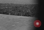 Standbild Douglas C-47 Skytrain Nadzab New Guinea, 1943, aus Sekunde 17 historischem Filmmaterial Videoclip 65675044787
