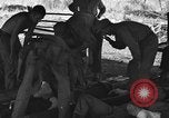 Immagine di Nadzab feriti Marilanin Nuova Guinea, 1943, secondo 6 filmato di repertorio 65675044792