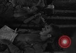 Immagine di Nadzab feriti Marilanin Nuova Guinea, 1943, secondo 35 filmato di repertorio 65675044792