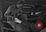 Immagine di Nadzab feriti Marilanin Nuova Guinea, 1943, secondo 38 filmato di repertorio 65675044792