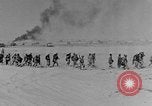 Standbild Explosionen Nordafrika, 1943, aus Sekunde 6 historischem Filmmaterial Videoclip 65675044801