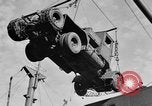 Standbild Lkw entladen Algier Algerien, 1943, aus Sekunde 9 historischem Filmmaterial Videoclip 65675044803