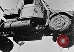 Standbild Lkw entladen Algier Algerien, 1943, aus Sekunde 17 historischem Filmmaterial Videoclip 65675044803
