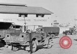 Standbild Lkw entladen Algier Algerien, 1943, aus Sekunde 48 historischem Filmmaterial Videoclip 65675044803