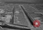 Standbild Kunsan Air Base Korea, 1953, aus Sekunde 17 historischem Filmmaterial Videoclip 65675044807