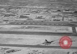 Standbild Suwon Air Base K-13 Korea, 1953, aus Sekunde 29 historischem Filmmaterial Videoclip 65675044811