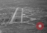 Standbild Osan-ni-Air Base K-55 Korea, 1953, aus Sekunde 7 historischem Filmmaterial Videoclip 65675044812