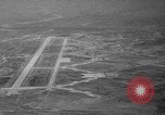 Standbild Osan-ni-Air Base K-55 Korea, 1953, aus Sekunde 11 historischem Filmmaterial Videoclip 65675044812