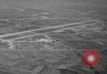 Standbild Osan-ni-Air Base K-55 Korea, 1953, aus Sekunde 18 historischem Filmmaterial Videoclip 65675044812