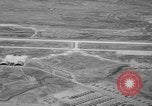 Standbild Osan-ni-Air Base K-55 Korea, 1953, aus Sekunde 26 historischem Filmmaterial Videoclip 65675044812