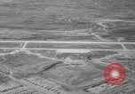 Standbild Osan-ni-Air Base K-55 Korea, 1953, aus Sekunde 32 historischem Filmmaterial Videoclip 65675044812