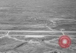 Standbild Osan-ni-Air Base K-55 Korea, 1953, aus Sekunde 34 historischem Filmmaterial Videoclip 65675044812