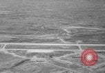 Standbild Osan-ni-Air Base K-55 Korea, 1953, aus Sekunde 35 historischem Filmmaterial Videoclip 65675044812
