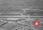 Standbild Osan-ni-Air Base K-55 Korea, 1953, aus Sekunde 37 historischem Filmmaterial Videoclip 65675044812