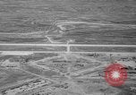 Standbild Osan-ni-Air Base K-55 Korea, 1953, aus Sekunde 41 historischem Filmmaterial Videoclip 65675044812