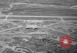 Standbild Osan-ni-Air Base K-55 Korea, 1953, aus Sekunde 51 historischem Filmmaterial Videoclip 65675044812