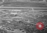Standbild Osan-ni-Air Base K-55 Korea, 1953, aus Sekunde 53 historischem Filmmaterial Videoclip 65675044812