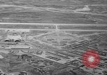 Standbild Osan-ni-Air Base K-55 Korea, 1953, aus Sekunde 55 historischem Filmmaterial Videoclip 65675044812