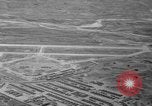 Standbild Osan-ni-Air Base K-55 Korea, 1953, aus Sekunde 62 historischem Filmmaterial Videoclip 65675044812