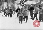 Standbild Alpine Tragödie Österreich, 1954, aus Sekunde 49 historischem Filmmaterial Videoclip 65675044813