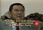 Image bataille pour la démocratie El Salvador, 1983, de la seconde 3 séquences d'archives historiques vidéo 65675044839
