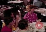 Standbild Mutter Teresa Washington DC USA, 1986, aus Sekunde 59 historischem Filmmaterial Videoclip 65675044842