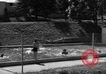 Image piscine United States USA, 1949, de la seconde 30 séquences d'archives historiques vidéo 65675044857