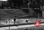 Image piscine United States USA, 1949, de la seconde 35 séquences d'archives historiques vidéo 65675044857