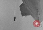 Standbild USS Akron San Diego California USA, 1932, aus Sekunde 24 historischem Filmmaterial Videoclip 65675044875