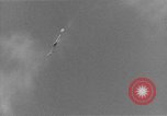 Image parachutiste saute d'un avion San Diego California USA, 1926, de la seconde 8 séquences d'archives historiques vidéo 65675044876