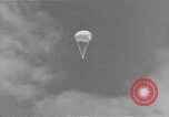 Image parachutiste saute d'un avion San Diego California USA, 1926, de la seconde 12 séquences d'archives historiques vidéo 65675044876