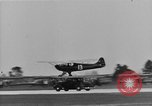 Standbild Taylor Cub Flugzeug United States USA, 1935, aus Sekunde 1 historischem Filmmaterial Videoclip 65675044879