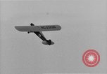 Standbild Taylor Cub Flugzeug United States USA, 1935, aus Sekunde 5 historischem Filmmaterial Videoclip 65675044879