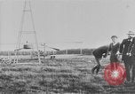 Standbild Wright Flyer LE MANS FRANKREICH, 1908, aus Sekunde 22 historischem Filmmaterial Videoclip 65675044880