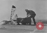 Standbild Test eine geflügelte ornithopter Fahrrad United States USA, 1937, aus Sekunde 22 historischem Filmmaterial Videoclip 65675044894