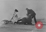 Standbild Test eine geflügelte ornithopter Fahrrad United States USA, 1937, aus Sekunde 23 historischem Filmmaterial Videoclip 65675044894