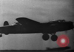 Immagine di British bombardieri Lancaster Regno Unito, 1943, secondo 6 filmato di repertorio 65675044904