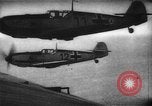Standbild deutsche Bomber Dornier im Flug europäische Theater, 1939, aus Sekunde 6 historischem Filmmaterial Videoclip 65675044914