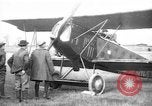 Standbild Amerikanische Doppeldecker Flugzeug Ersten Weltkrieg Europa, 1915, aus Sekunde 3 historischem Filmmaterial Videoclip 65675044917