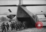 Standbild Fairchild C-123 Flugzeugen United States USA, 1960, aus Sekunde 20 historischem Filmmaterial Videoclip 65675044936