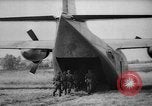 Standbild Fairchild C-123 Flugzeugen United States USA, 1960, aus Sekunde 26 historischem Filmmaterial Videoclip 65675044936