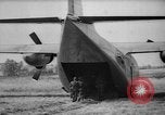 Standbild Fairchild C-123 Flugzeugen United States USA, 1960, aus Sekunde 27 historischem Filmmaterial Videoclip 65675044936
