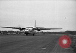 Standbild Fairchild C-123 Flugzeugen United States USA, 1960, aus Sekunde 31 historischem Filmmaterial Videoclip 65675044936