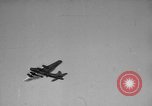 Standbild B-17-Bomber United States USA, 1945, aus Sekunde 3 historischem Filmmaterial Videoclip 65675044937