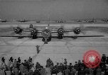 Immagine di 1000B-29 Wichita Kansas USA, 1945, secondo 5 filmato di repertorio 65675044939